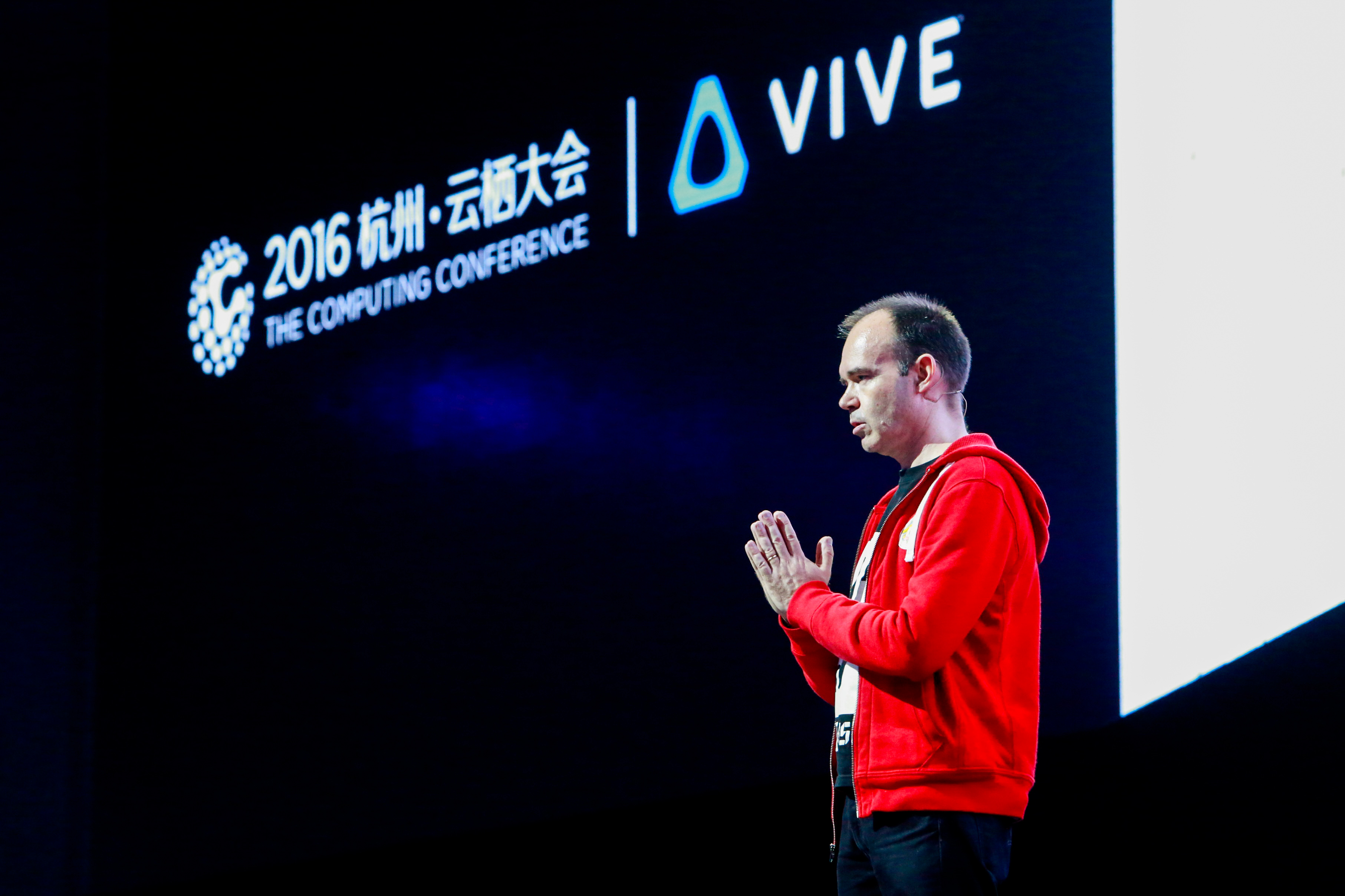 17、Peter Vesterback | 愤怒小鸟之父