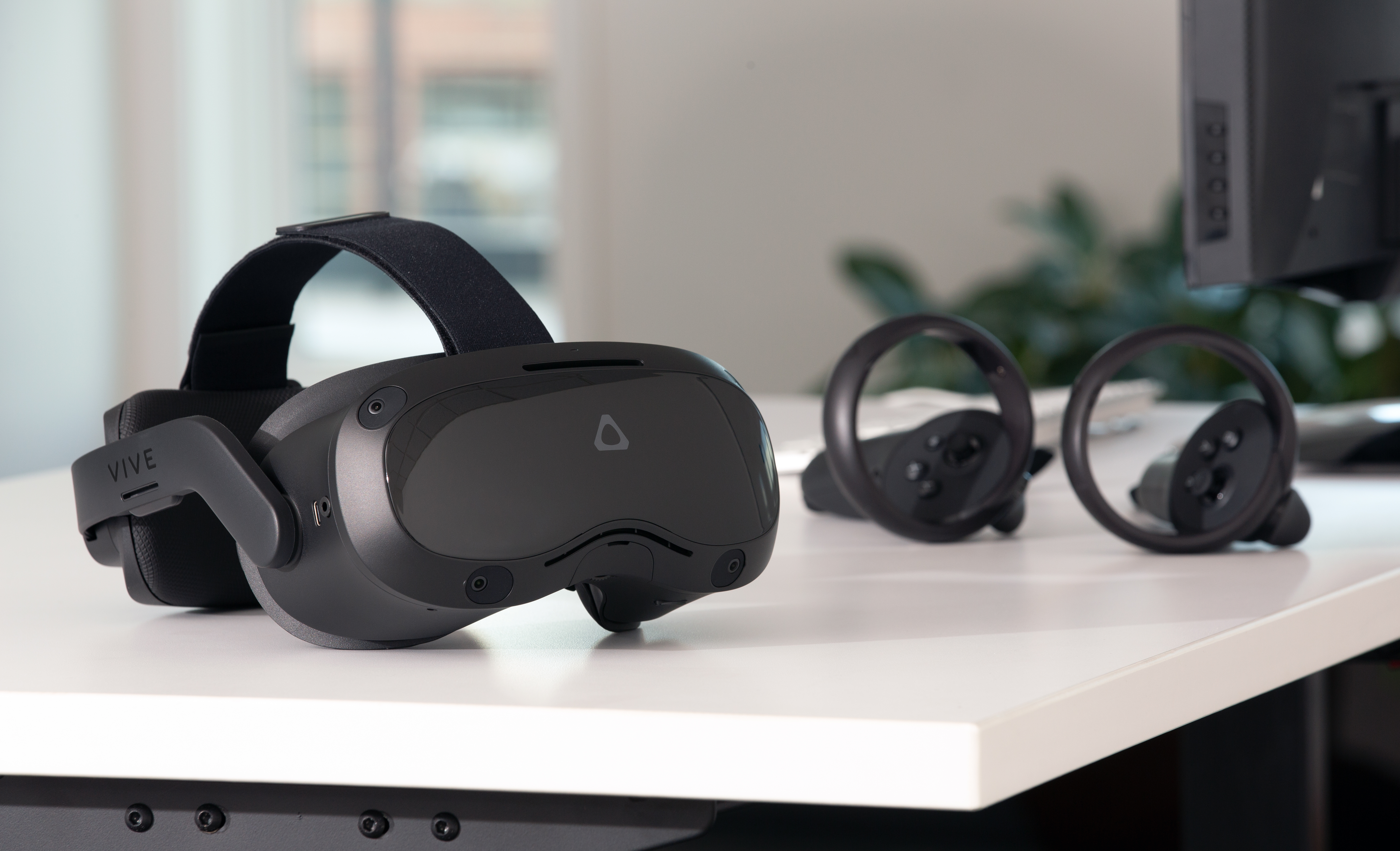 Upcoming HTC Vive Flow VR Headset Leaks Ahead of Launch